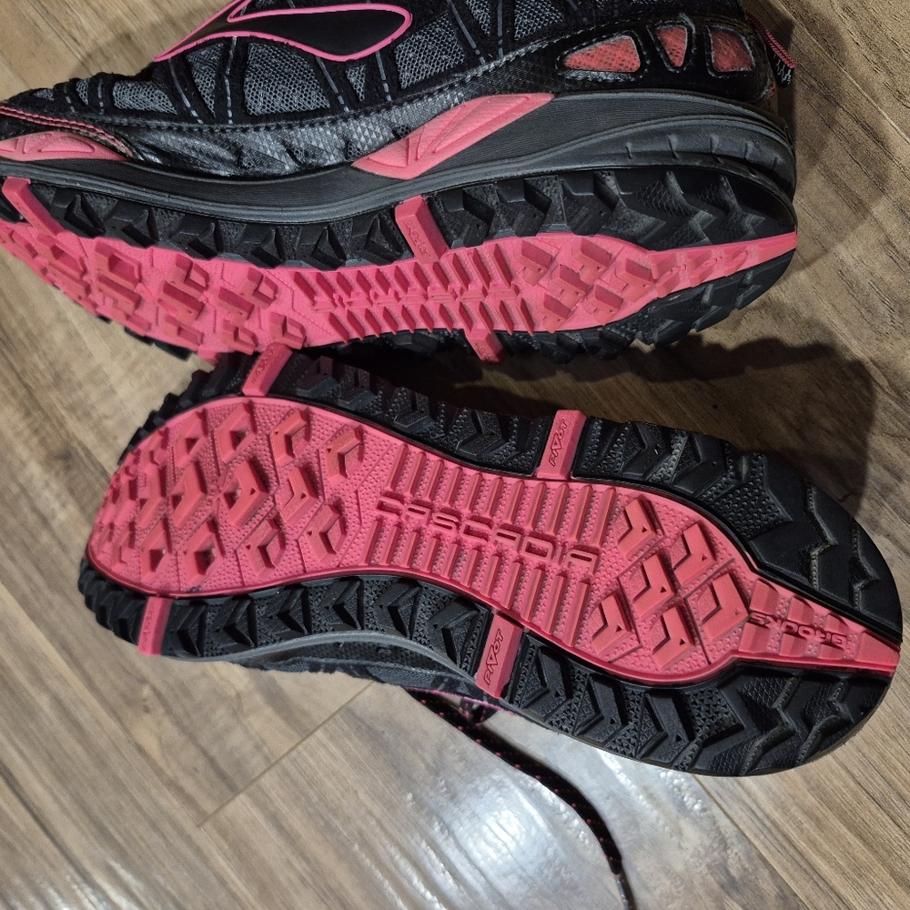 Brooks Cascadia Sneakers Womens Size 9.5 - Picture 8 of 8
